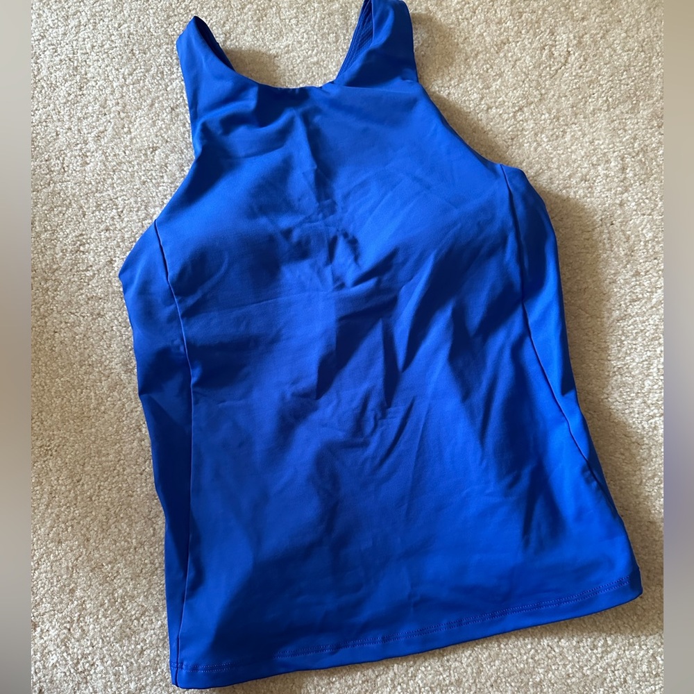 Athleta Racerback Bra Tank XS 💙